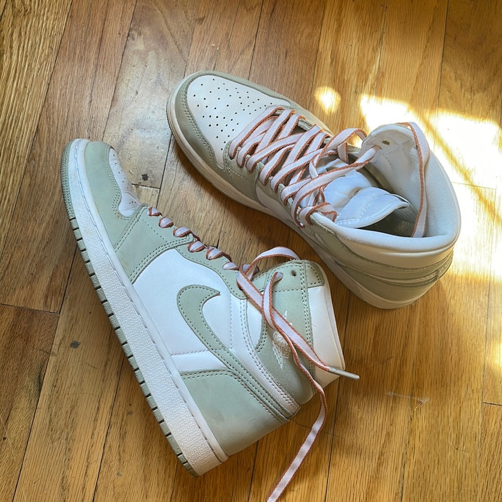 Seafoam Nike Air Jordan 1 retro high og